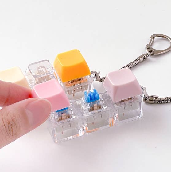 DIY Keyboard Keychain Kit unboxed – 3-key base clear keycaps charms tape all included DIY gift set Korean lifestyle Olive Kollection