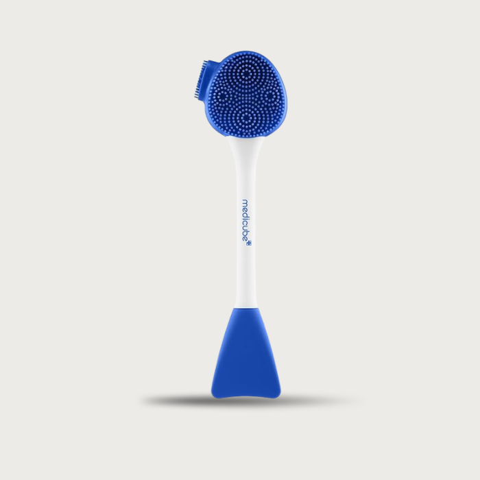 Medicube Multi Pore Brush Face Mask Applicator – Korean 4-in-1 silicone cleansing brush flat head round tip grooved edge jawline $10
