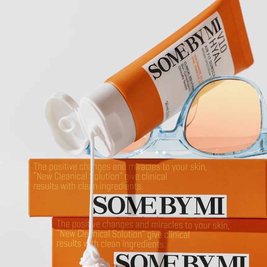 SomeByMiV10HyalAirFitSunscreen11.webp