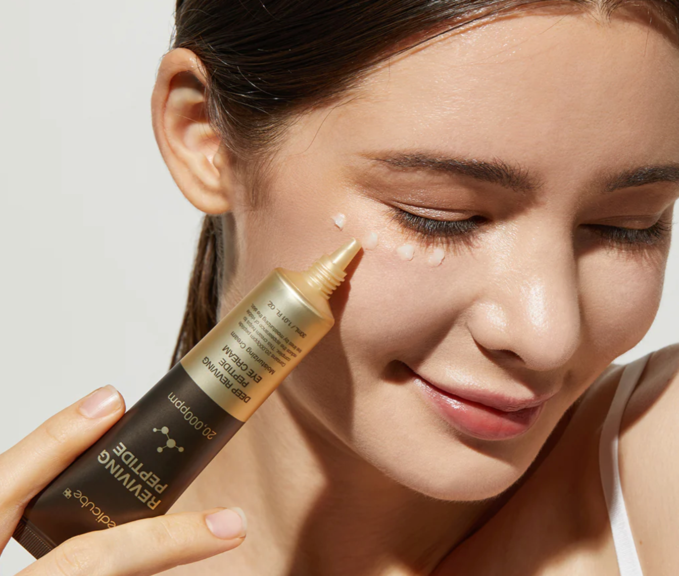 Medicube Deep Lifting Peptide Eye Cream For Face