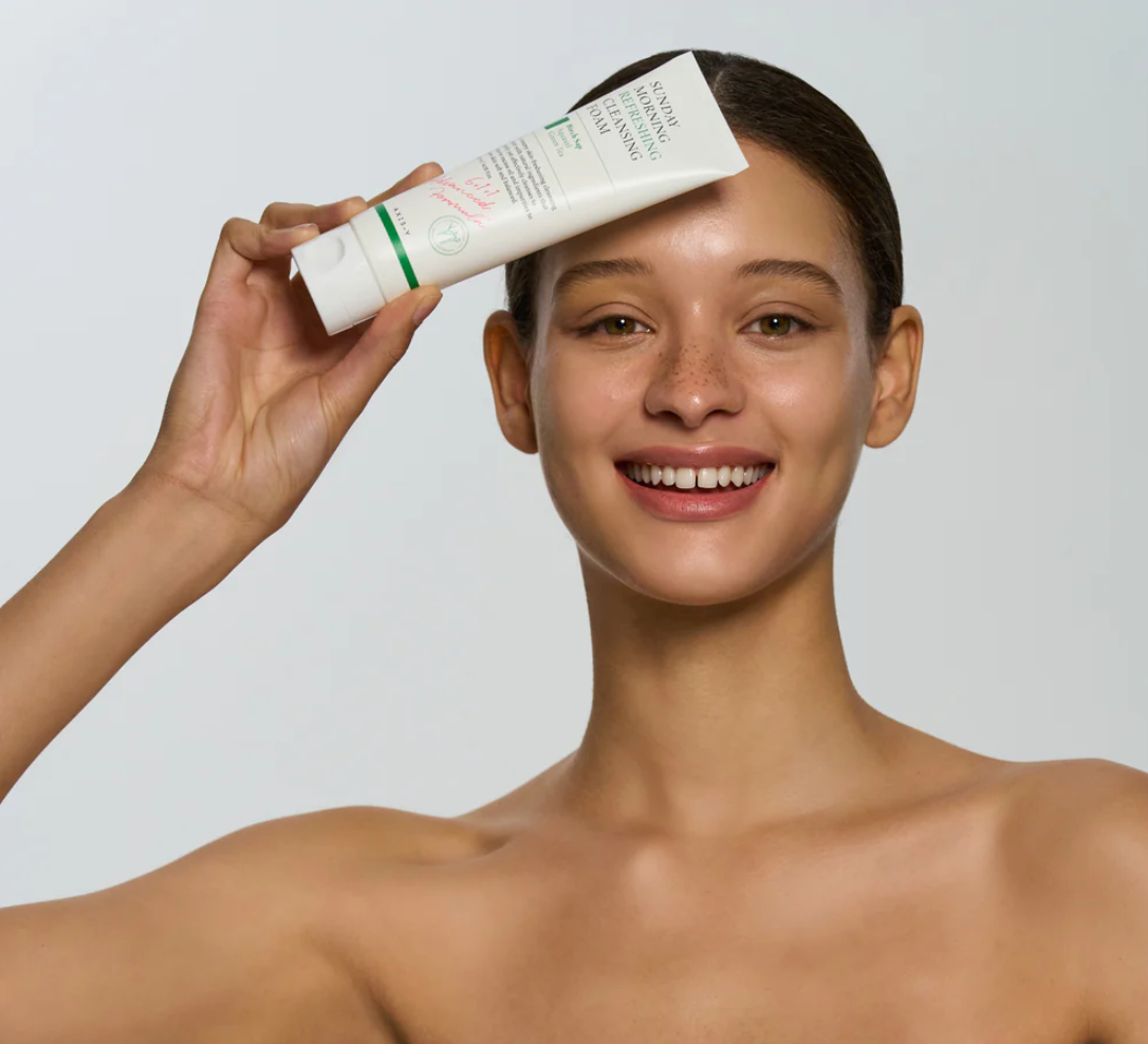 Axis Y Sunday Morning Refreshing Cleansing Foam - Olive Kollection